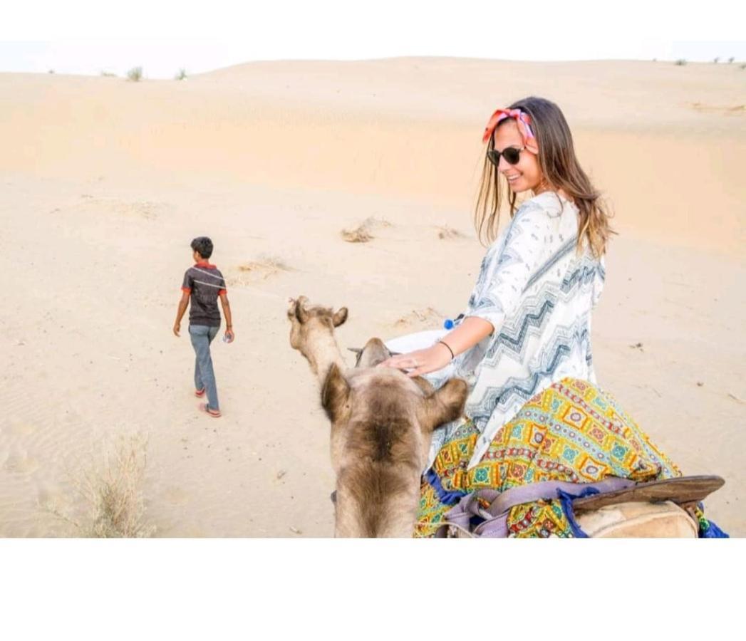 Golden Sandstone Hotel Desert Safari Camp 자이살메르 외부 사진