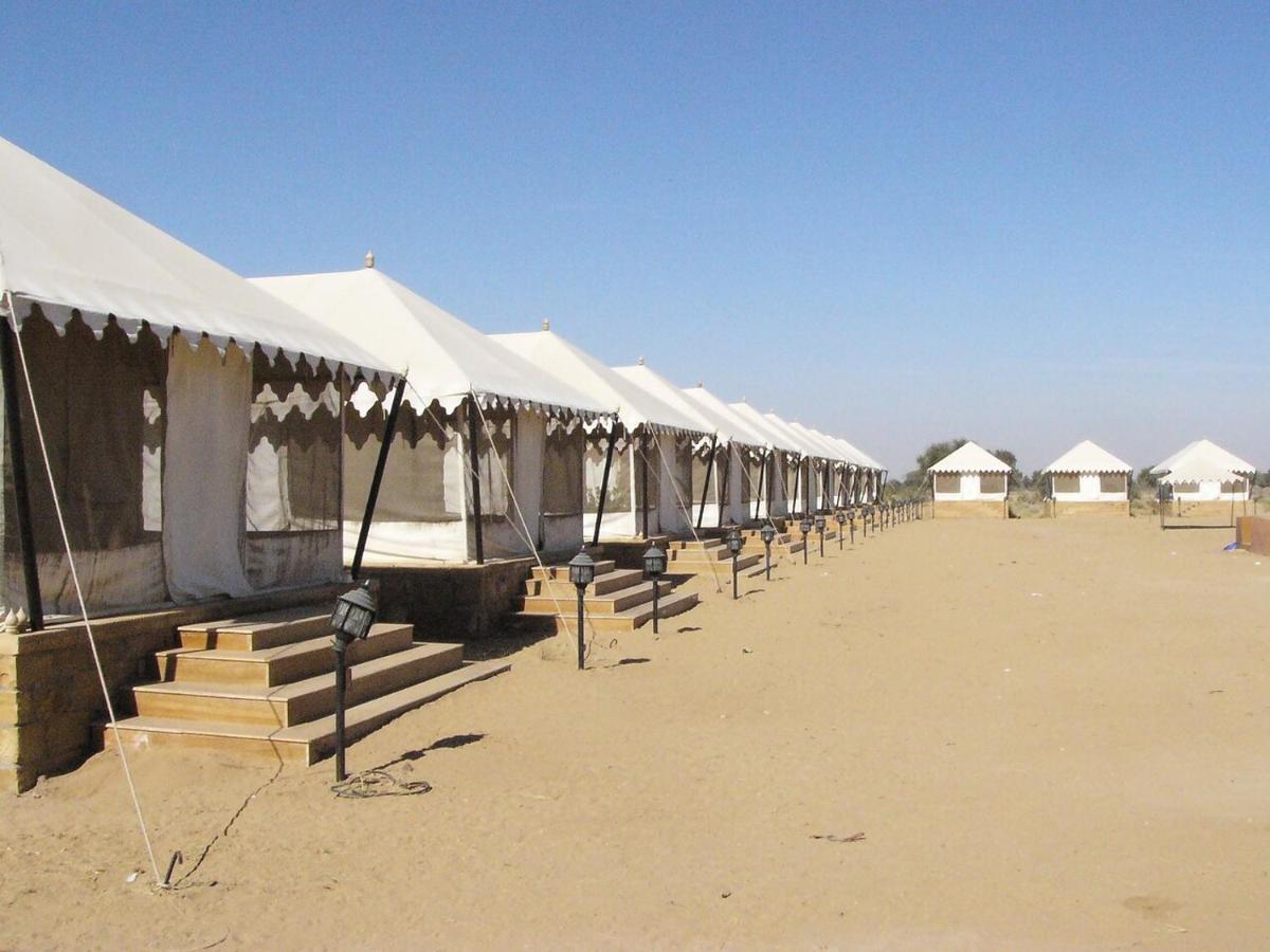 Golden Sandstone Hotel Desert Safari Camp 자이살메르 외부 사진