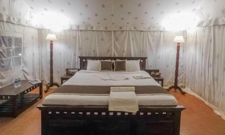 Golden Sandstone Hotel Desert Safari Camp 자이살메르 외부 사진