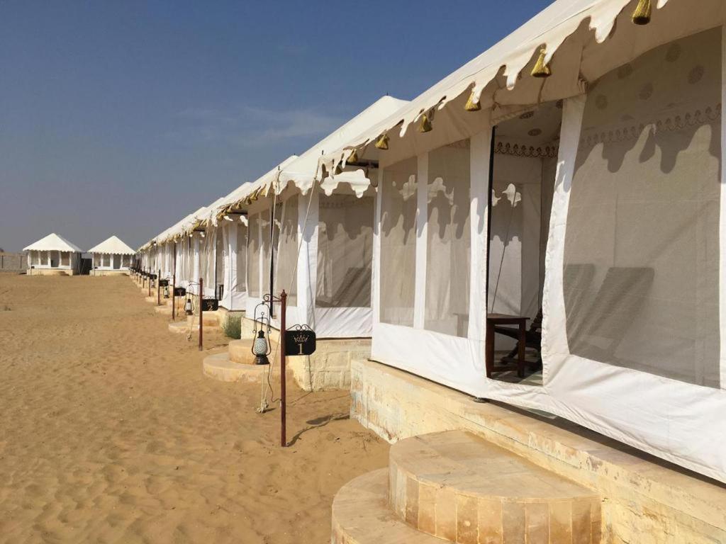 Golden Sandstone Hotel Desert Safari Camp 자이살메르 외부 사진