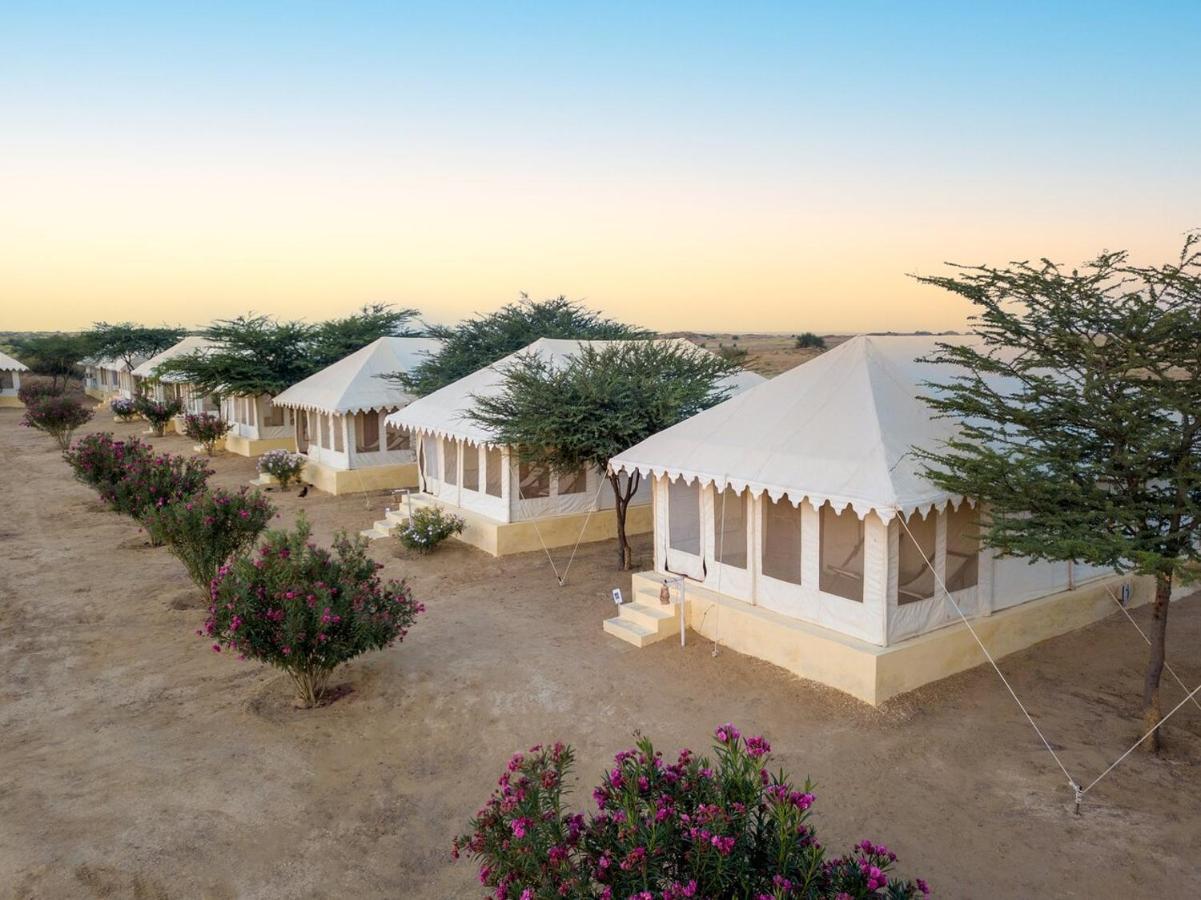 Golden Sandstone Hotel Desert Safari Camp 자이살메르 외부 사진